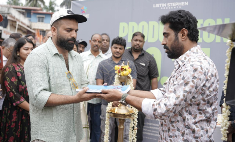 Suraj Venjaramood to step into production with Listin Stephen