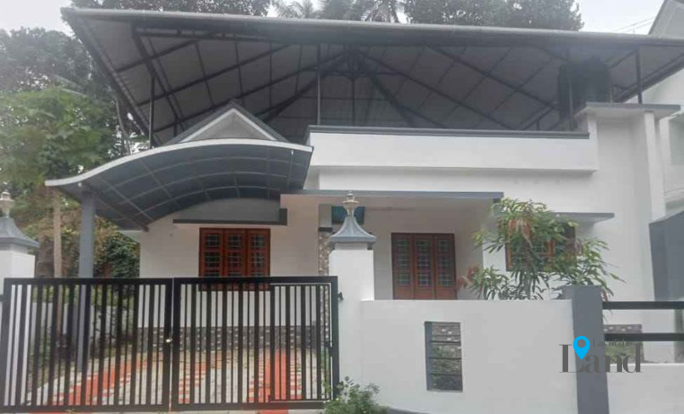 House for Sale at Kottayam