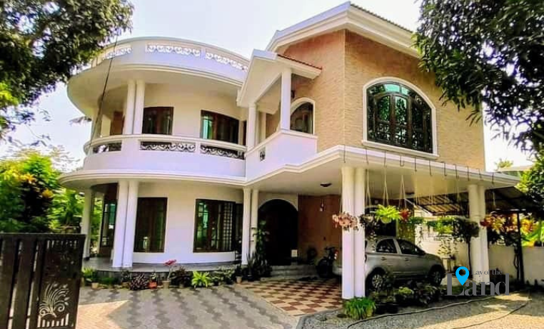 House for Sale at Kochi