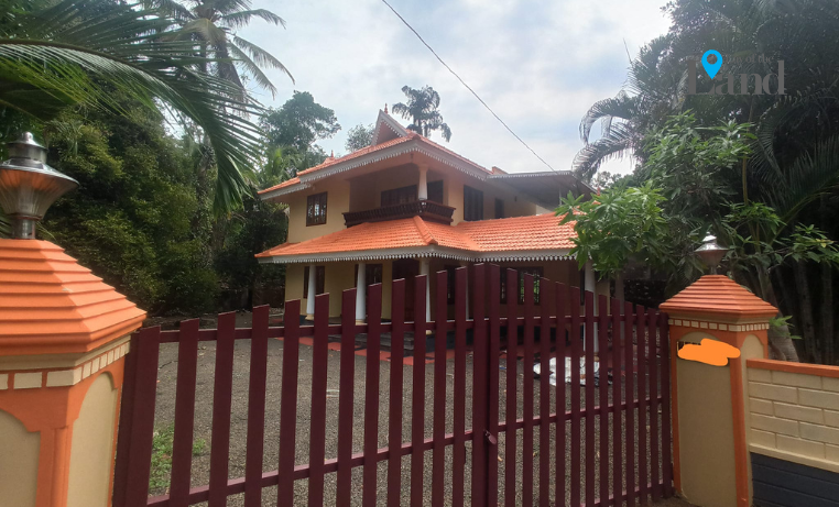 House for Sale at Kottayam