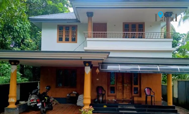 House for Sale at Thrissur