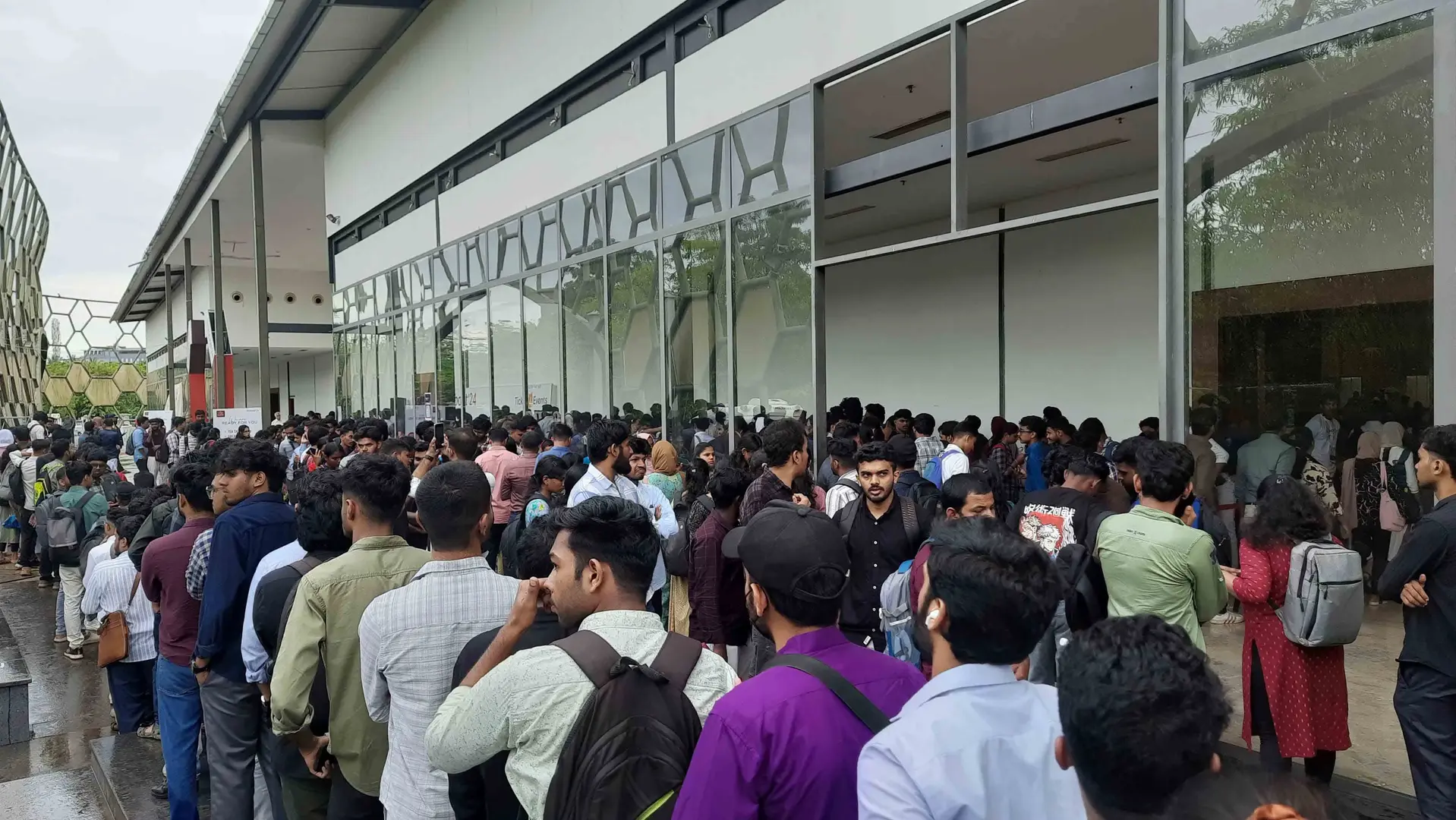 The huge crowd of job aspirants at  'Reboot 24', the mega job fair, organised by Government Cyberpark and Calicut Forum for Information Technology at Calicut Trade Centre on Saturday