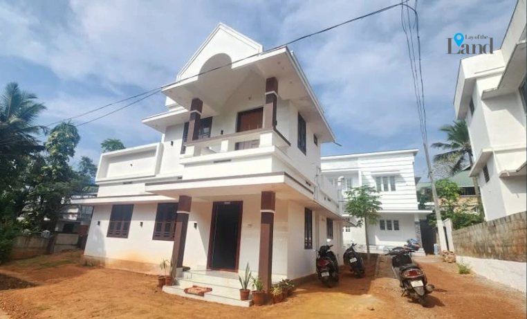 House for Sale at Thrissur